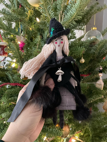 The Laurel Witch Wheel of the Year Art Doll - Yule Little Witch 1