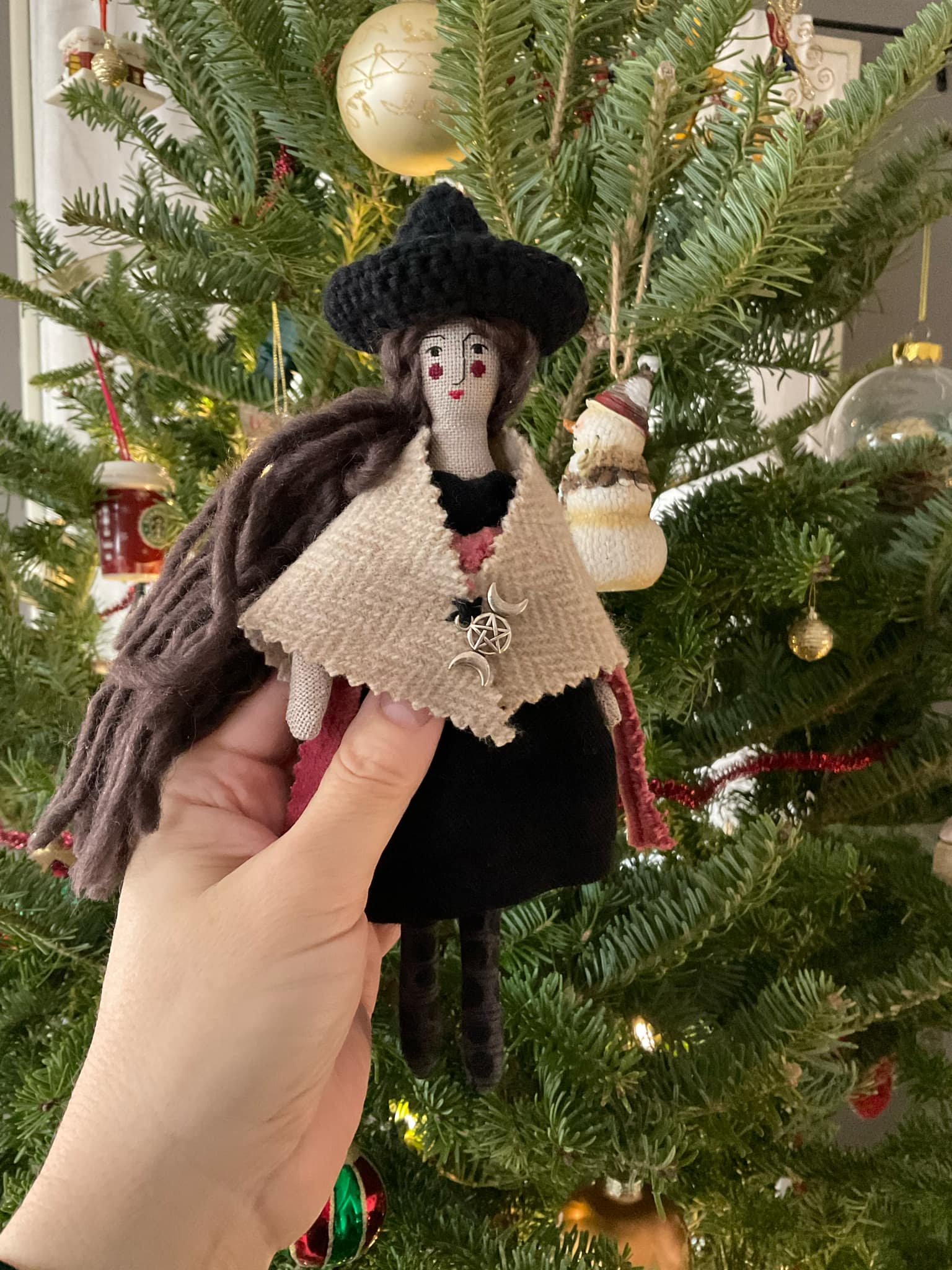 The Laurel Witch Wheel of the Year Art Doll - Yule Little Witch 3